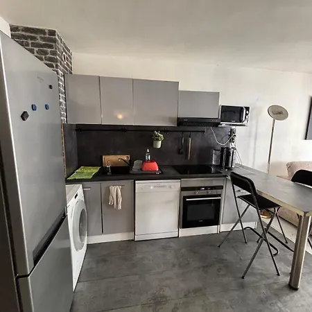 2 Piece A 2min De La Apartment *
